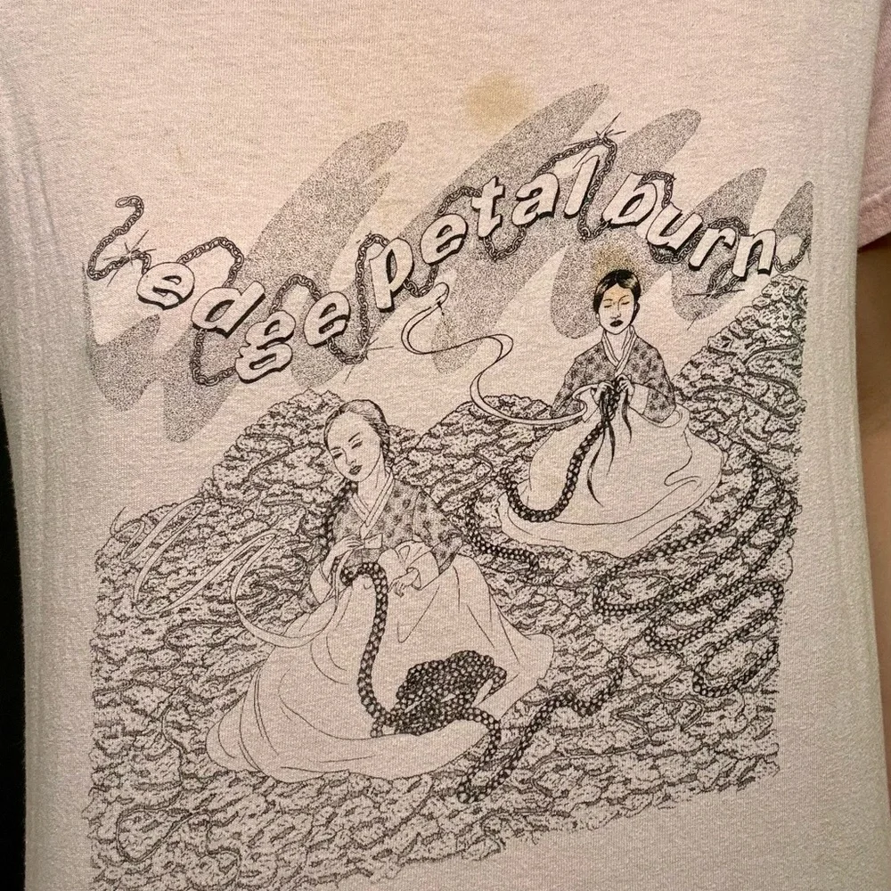 Edge Petal Burn Graphic Tee - Picture 2 of 4